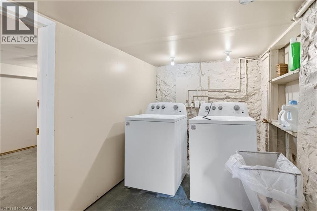 31 BINGEMAN Street thumbnail 21