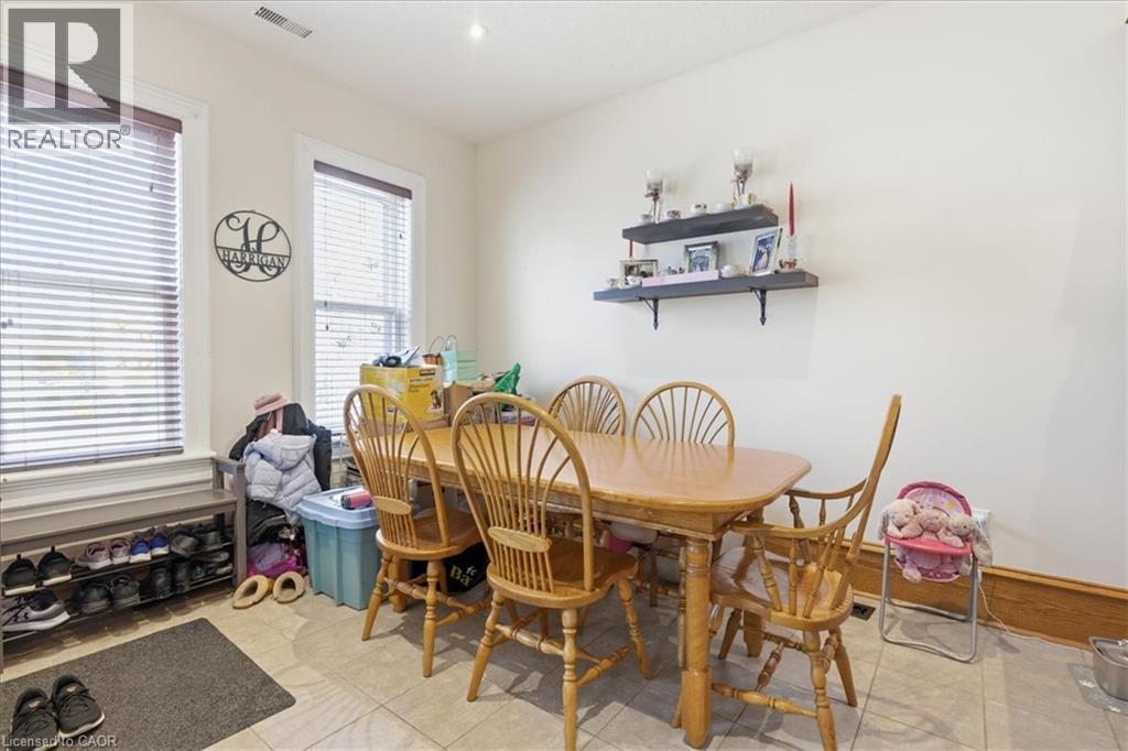 31 BINGEMAN Street thumbnail 27