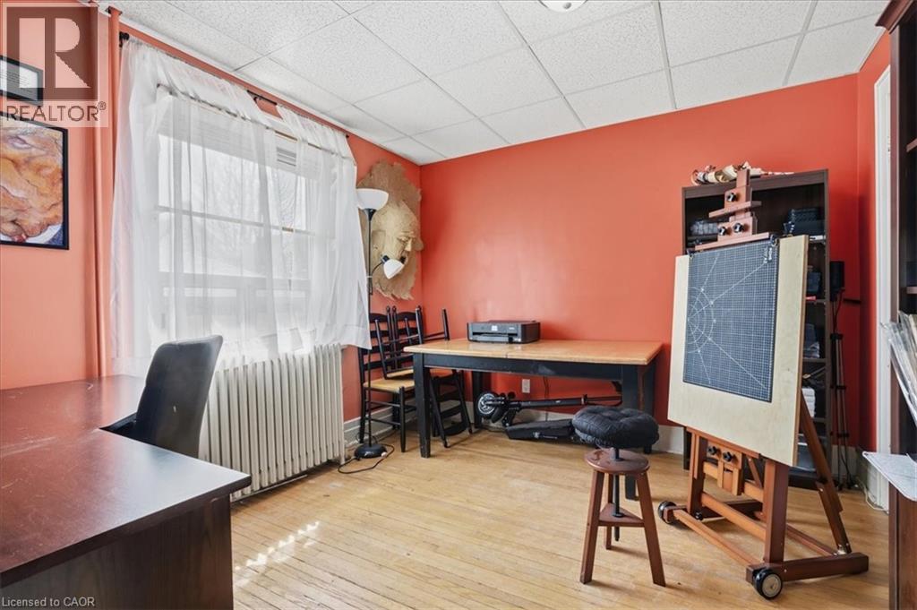 31 BINGEMAN Street thumbnail 17