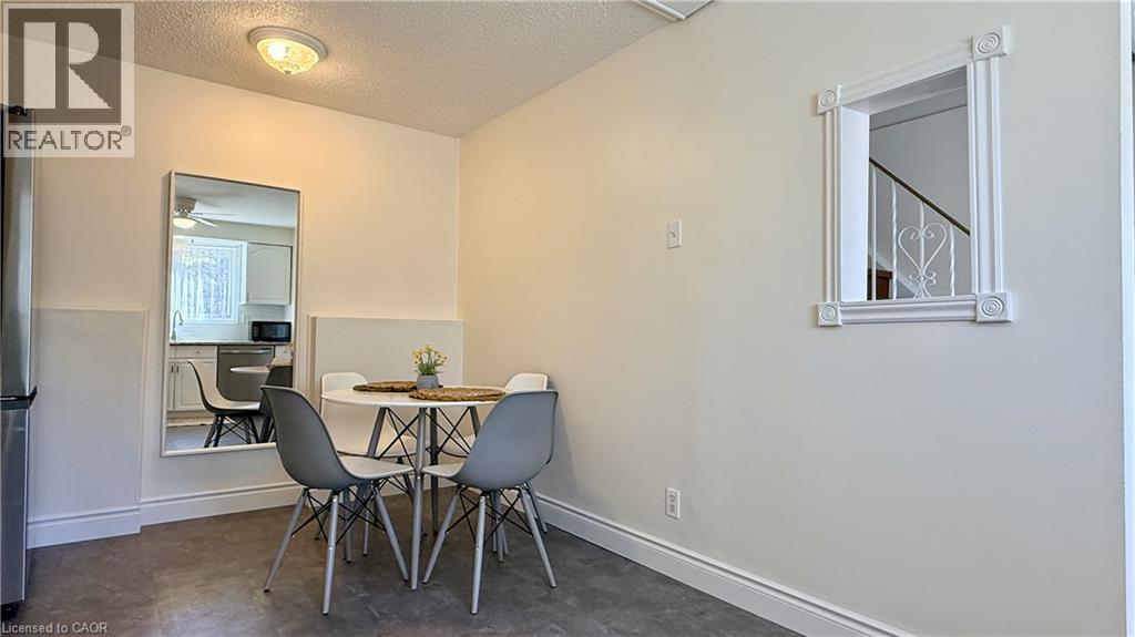 223 PIONEER Drive Unit# F39 thumbnail 10