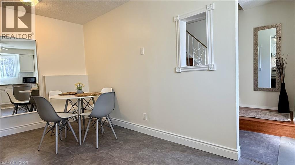 223 PIONEER Drive Unit# F39 thumbnail 11