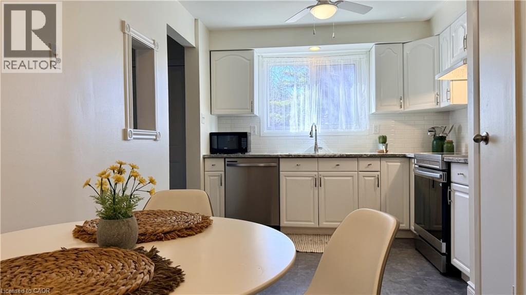 223 PIONEER Drive Unit# F39 thumbnail 12