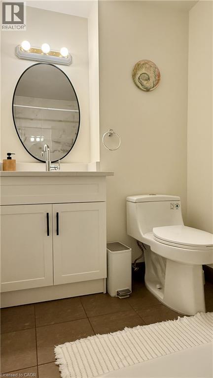 223 PIONEER Drive Unit# F39 thumbnail 25