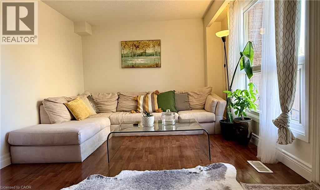 223 PIONEER Drive Unit# F39 thumbnail 4