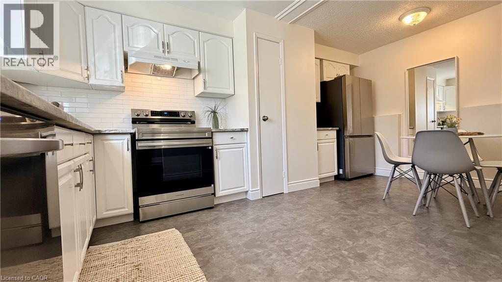 223 PIONEER Drive Unit# F39 thumbnail 7