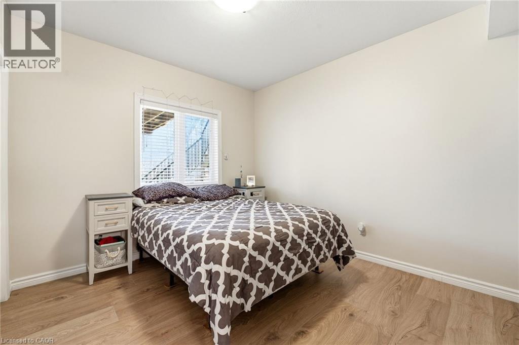 20 COTTONWOOD Crescent thumbnail 31