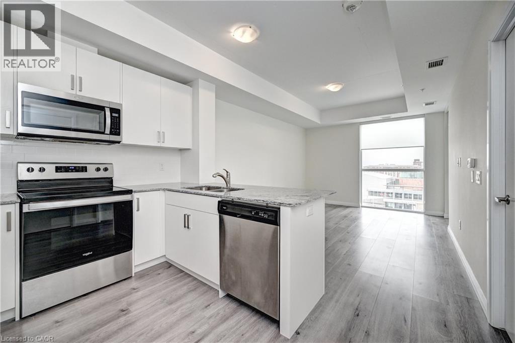 60 CHARLES Street W Unit# 801 thumbnail 15