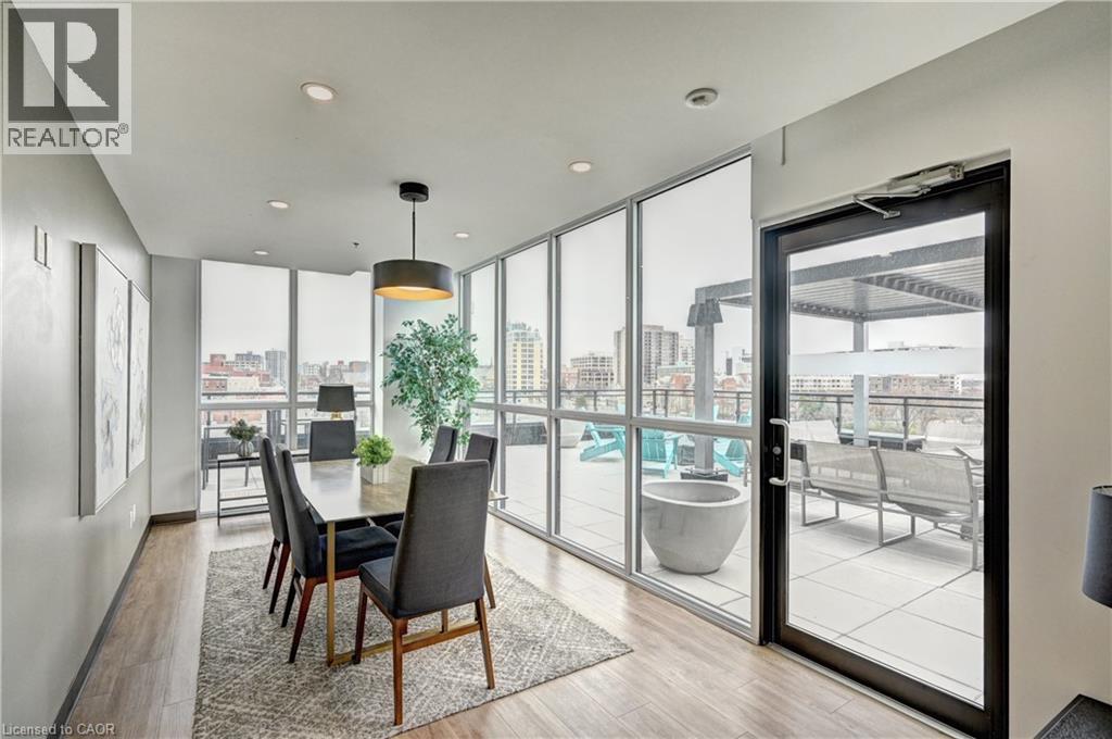 60 CHARLES Street W Unit# 801 thumbnail 35