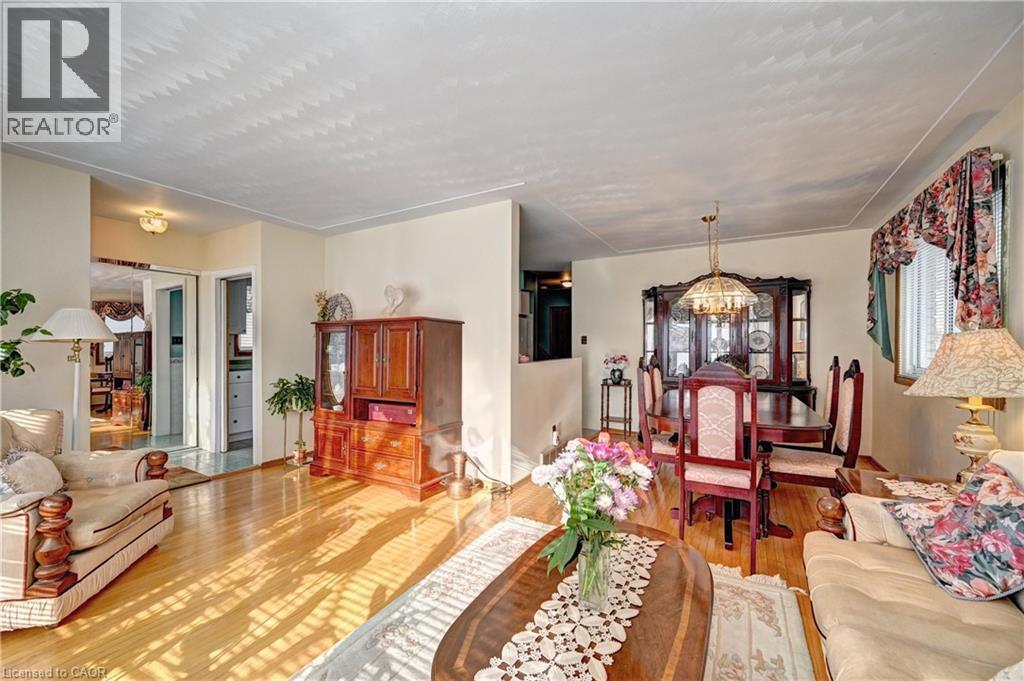 132 FOREST HILL Drive thumbnail 10