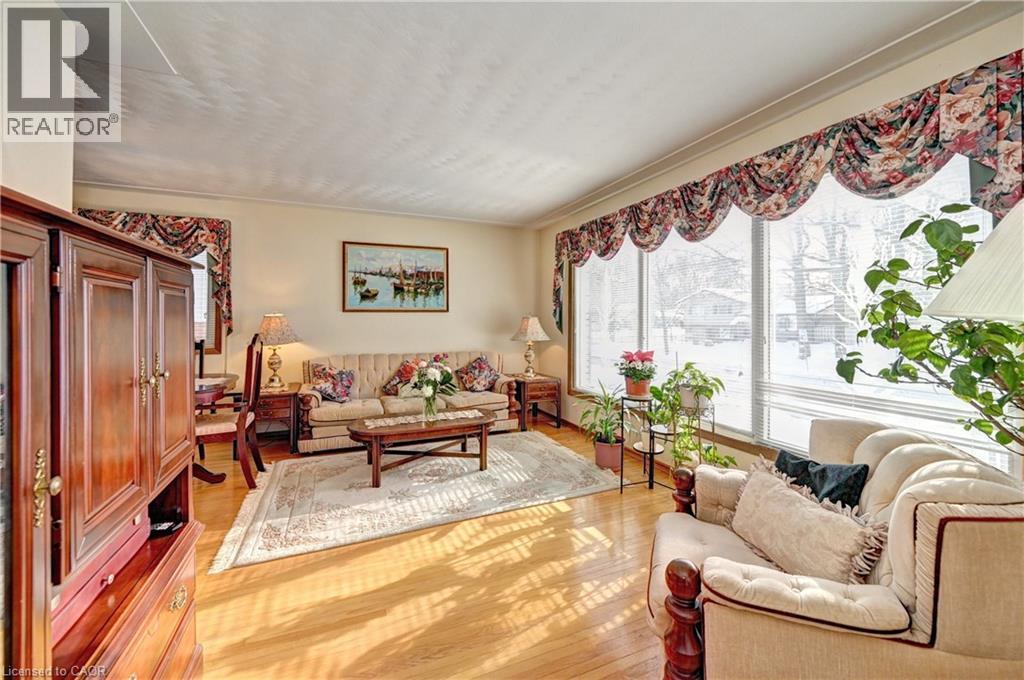 132 FOREST HILL Drive thumbnail 7