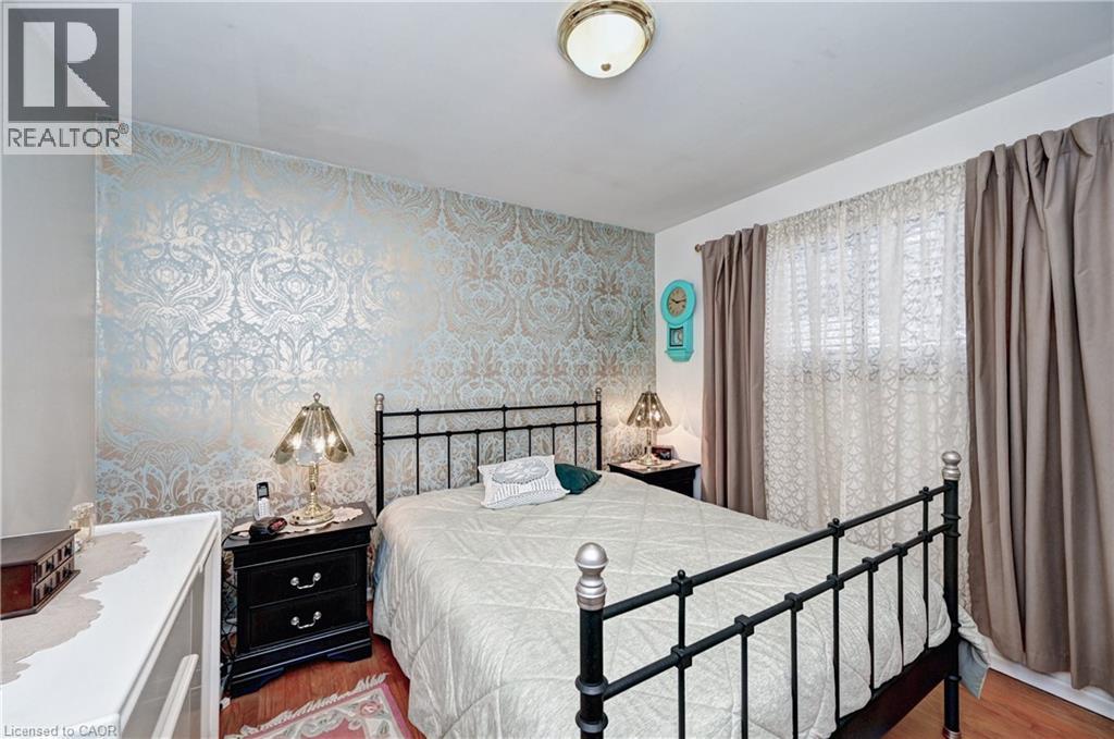 132 FOREST HILL Drive thumbnail 22