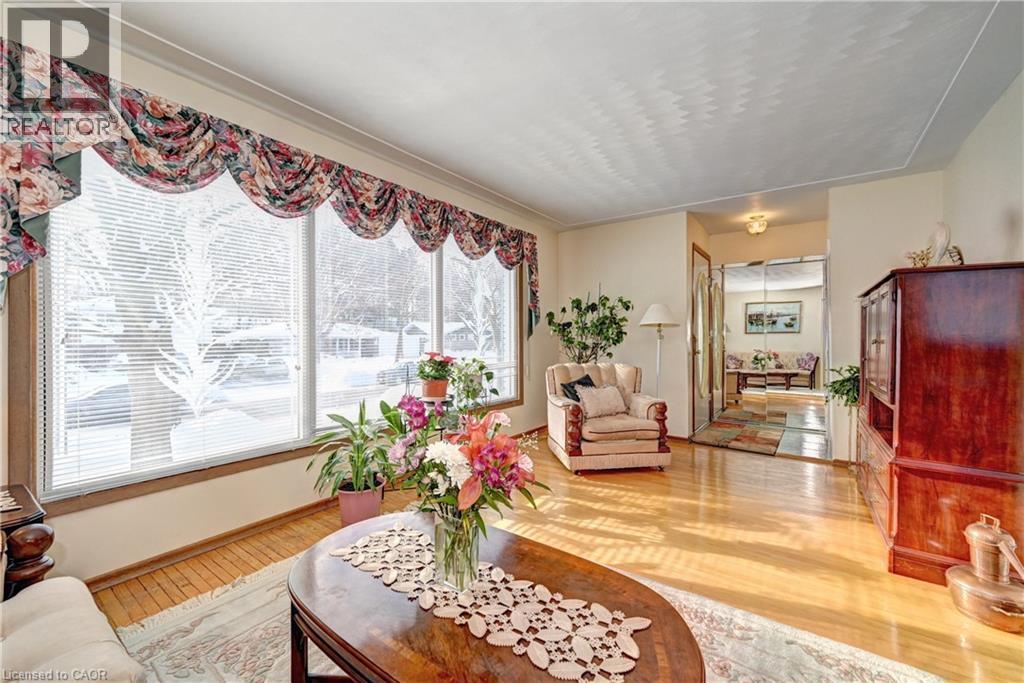 132 FOREST HILL Drive thumbnail 8