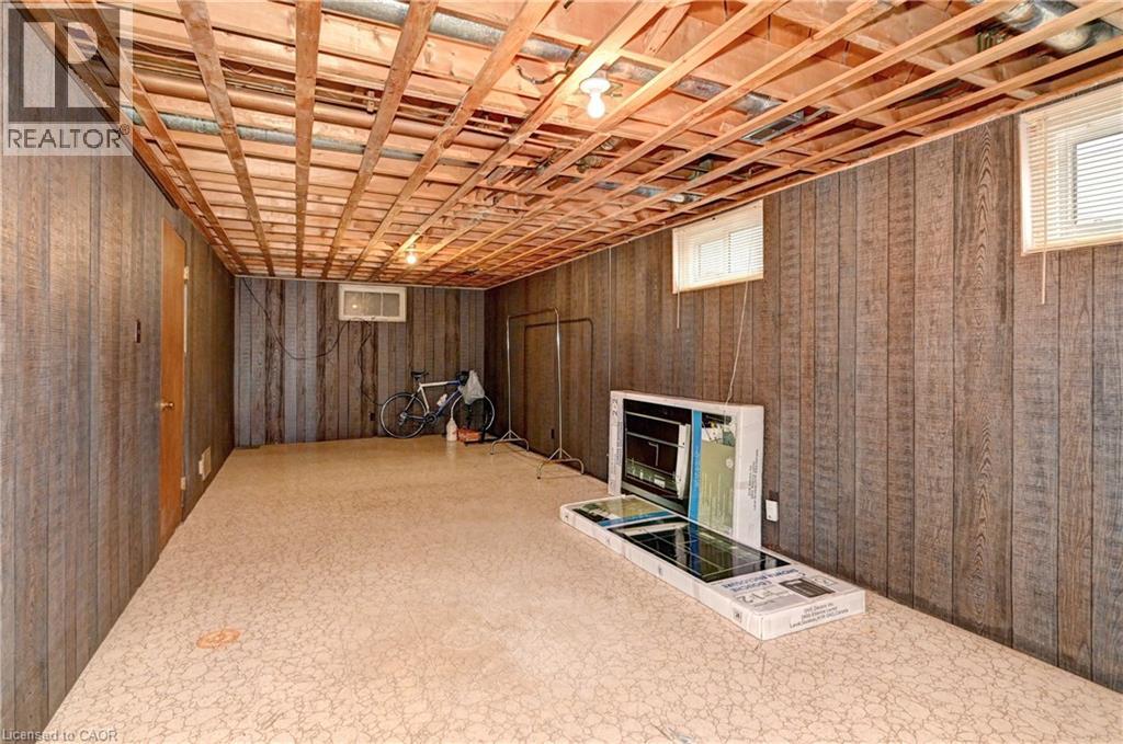 132 FOREST HILL Drive thumbnail 31