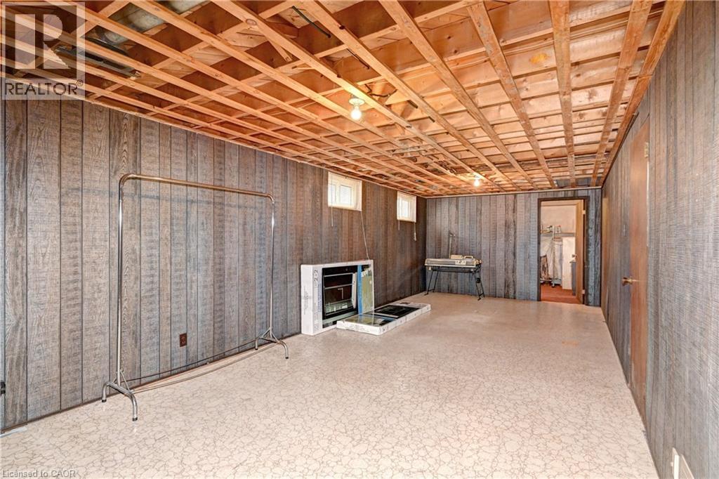 132 FOREST HILL Drive thumbnail 32