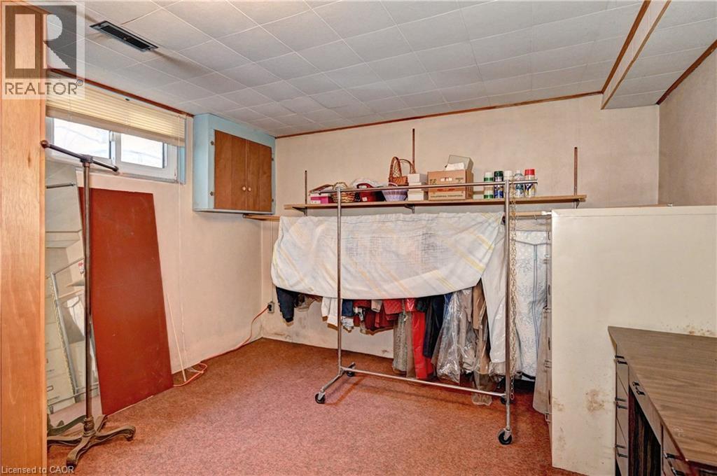 132 FOREST HILL Drive thumbnail 34