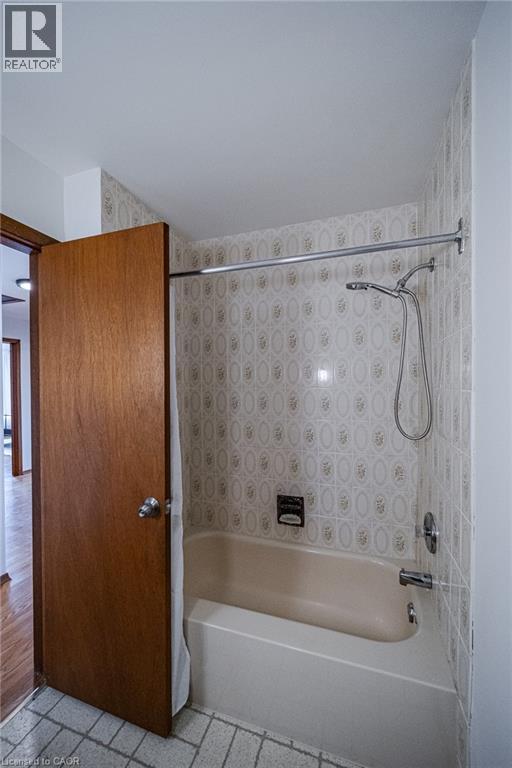 27 SUNSET Drive thumbnail 23