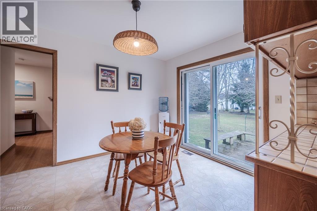 27 SUNSET Drive thumbnail 16