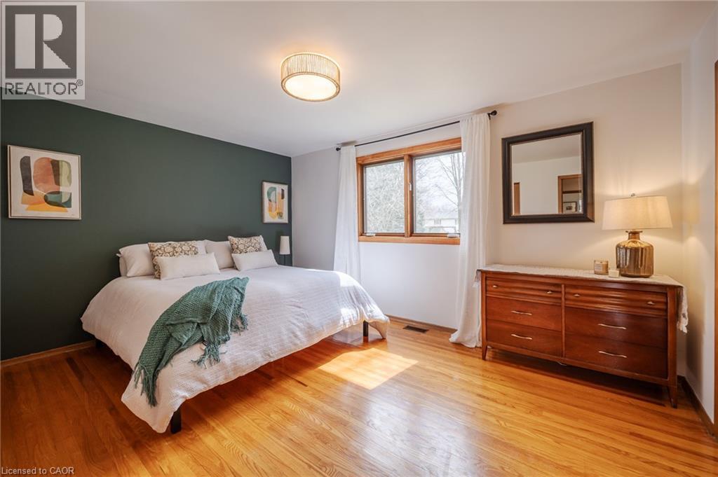 27 SUNSET Drive thumbnail 17