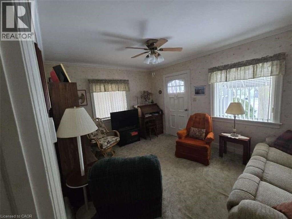 100 NORTH Drive thumbnail 21