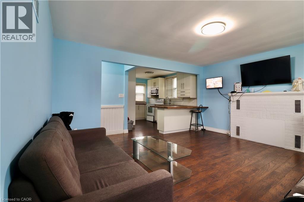 80 ROSEVIEW Avenue thumbnail 15