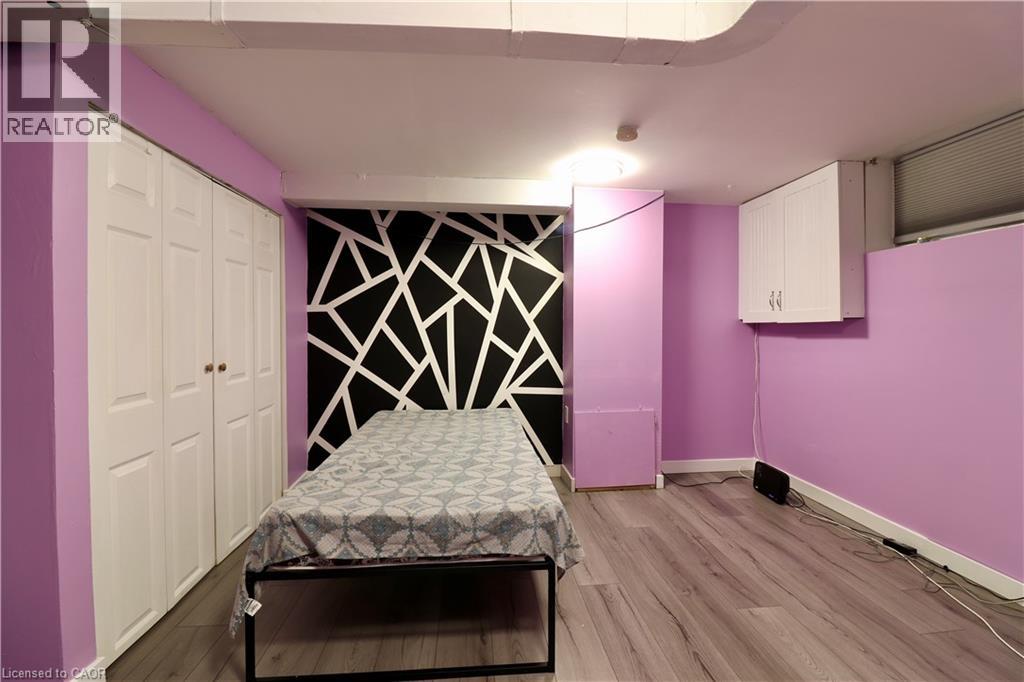 80 ROSEVIEW Avenue thumbnail 26