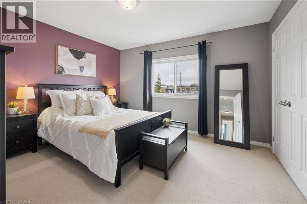 240 WESTMEADOW Drive Unit# 1B thumbnail 20