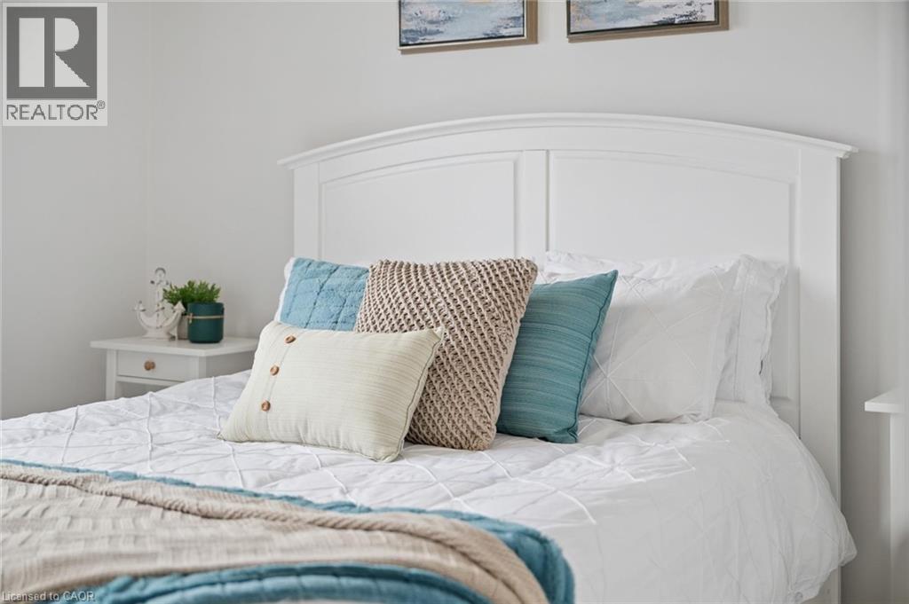 240 WESTMEADOW Drive Unit# 1B thumbnail 26