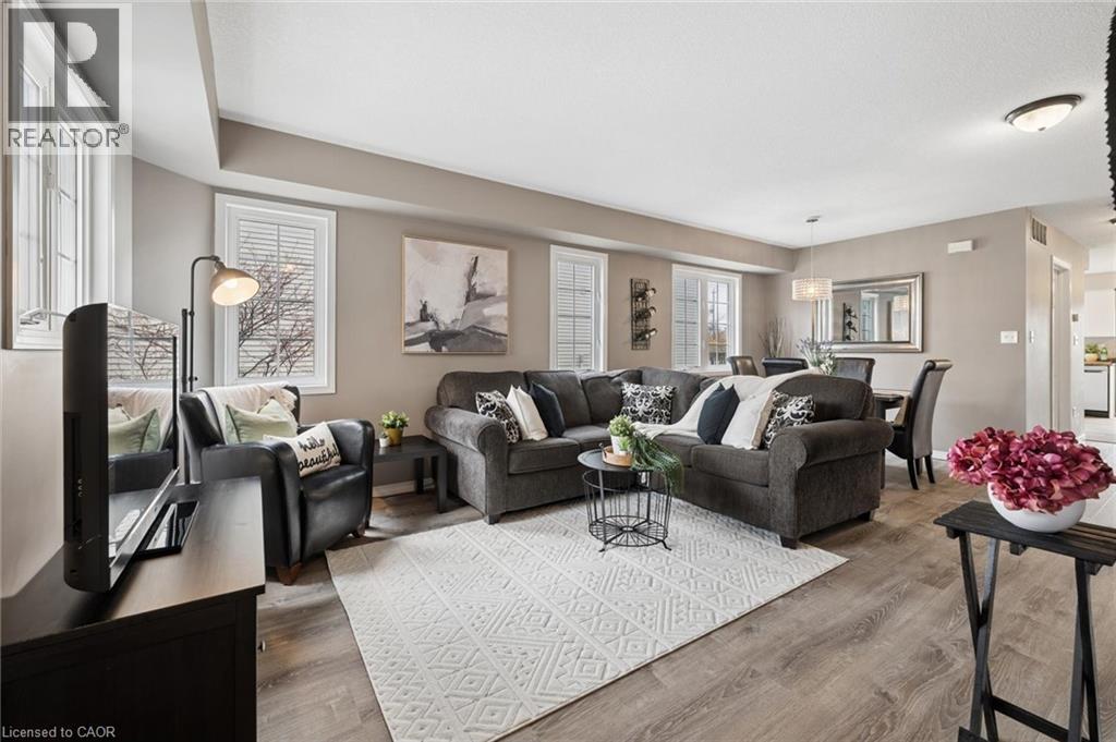 240 WESTMEADOW Drive Unit# 1B thumbnail 6