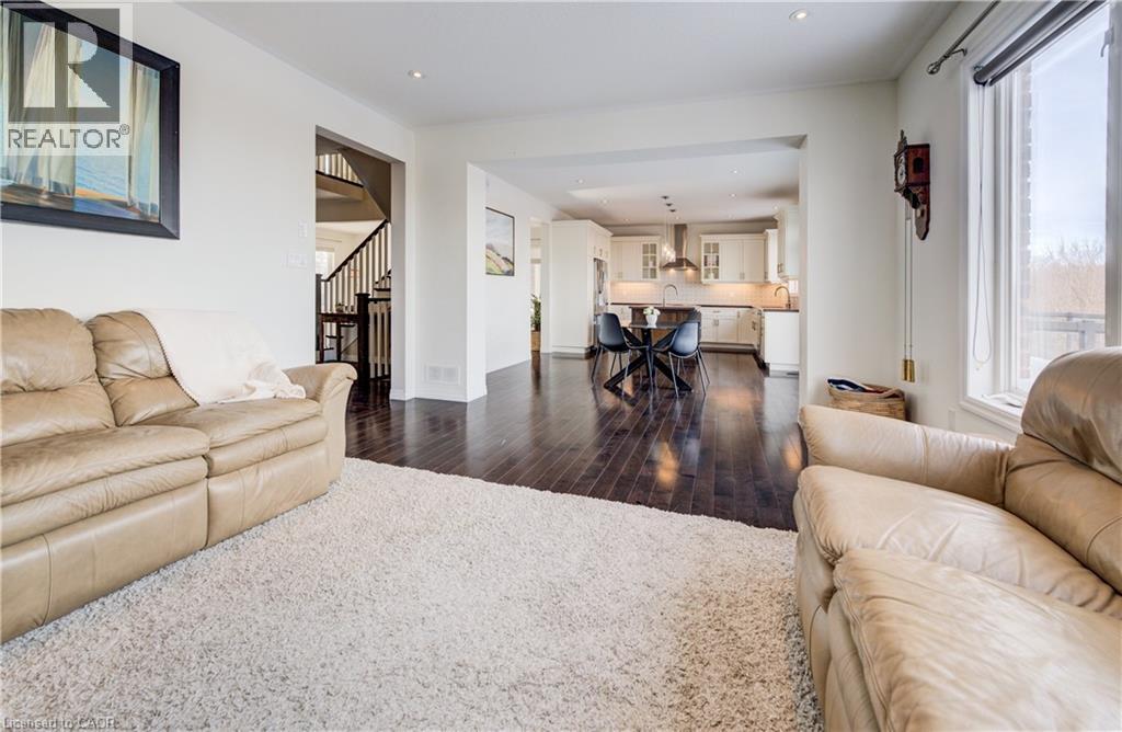 268 EVENS POND Crescent thumbnail 20