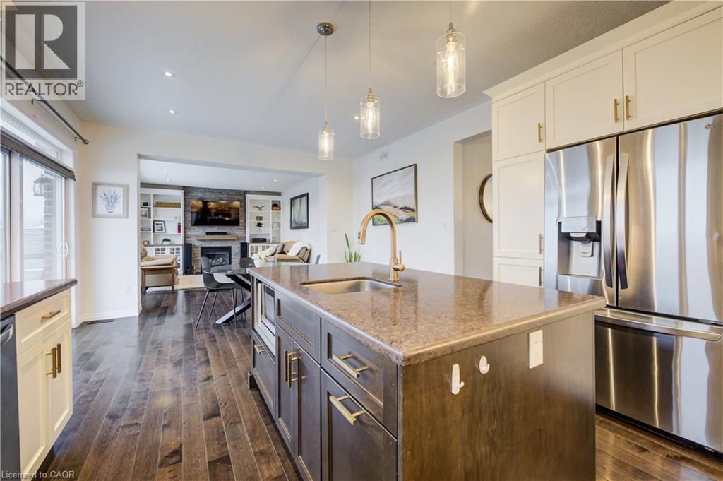 268 EVENS POND Crescent thumbnail 11