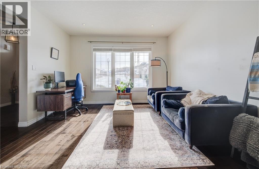 268 EVENS POND Crescent thumbnail 7