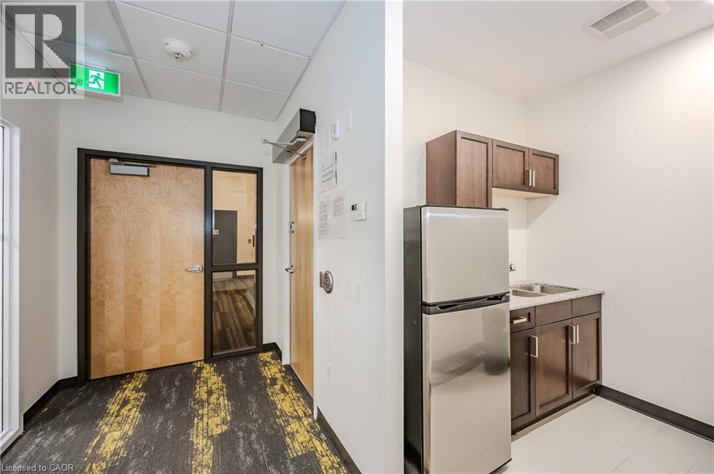 100 GARMENT Street Unit# 216 thumbnail 31