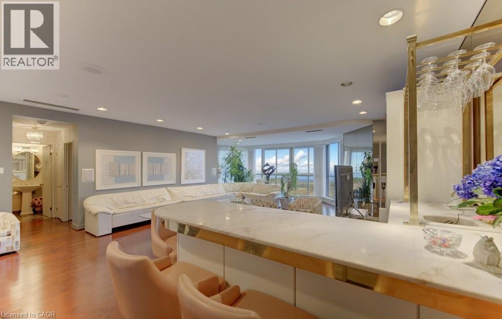 265 WESTCOURT Place Unit# PH9 thumbnail 25