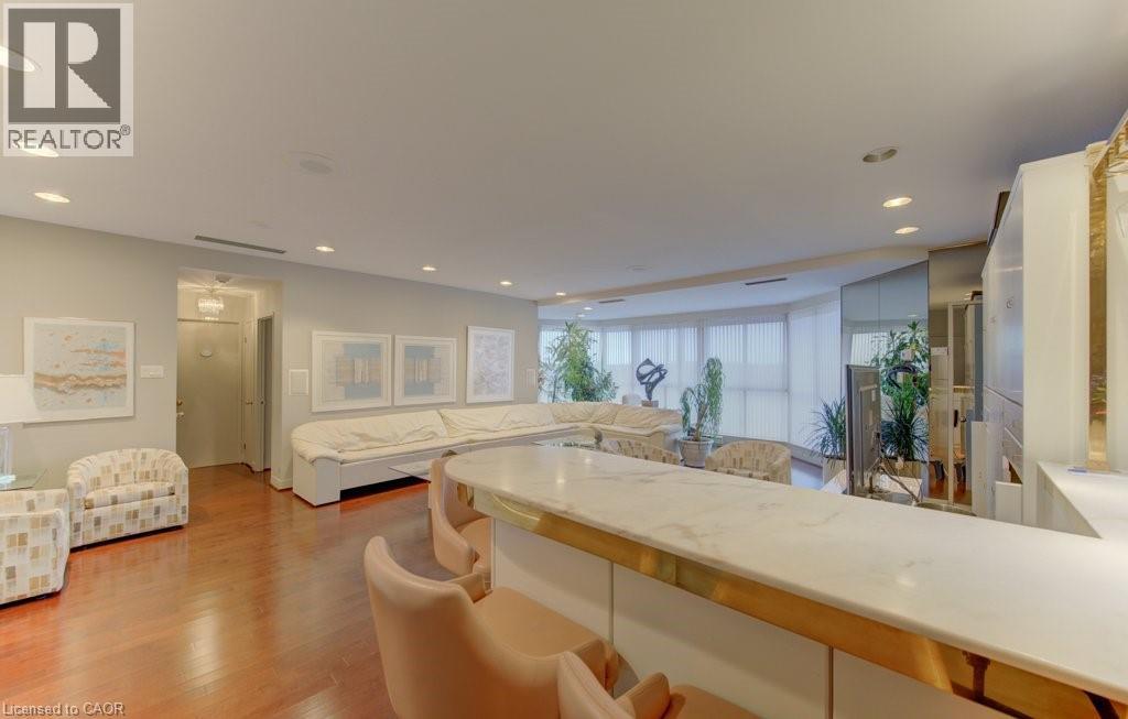 265 WESTCOURT Place Unit# PH9 thumbnail 9