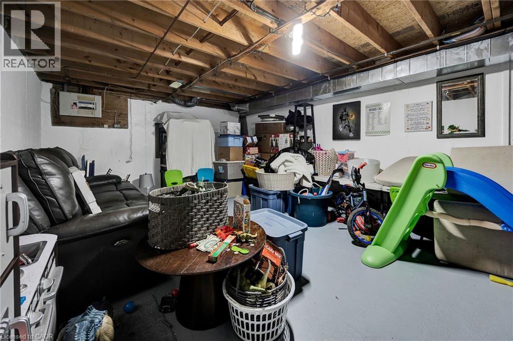 655 ALBERT Street Unit# C thumbnail 13