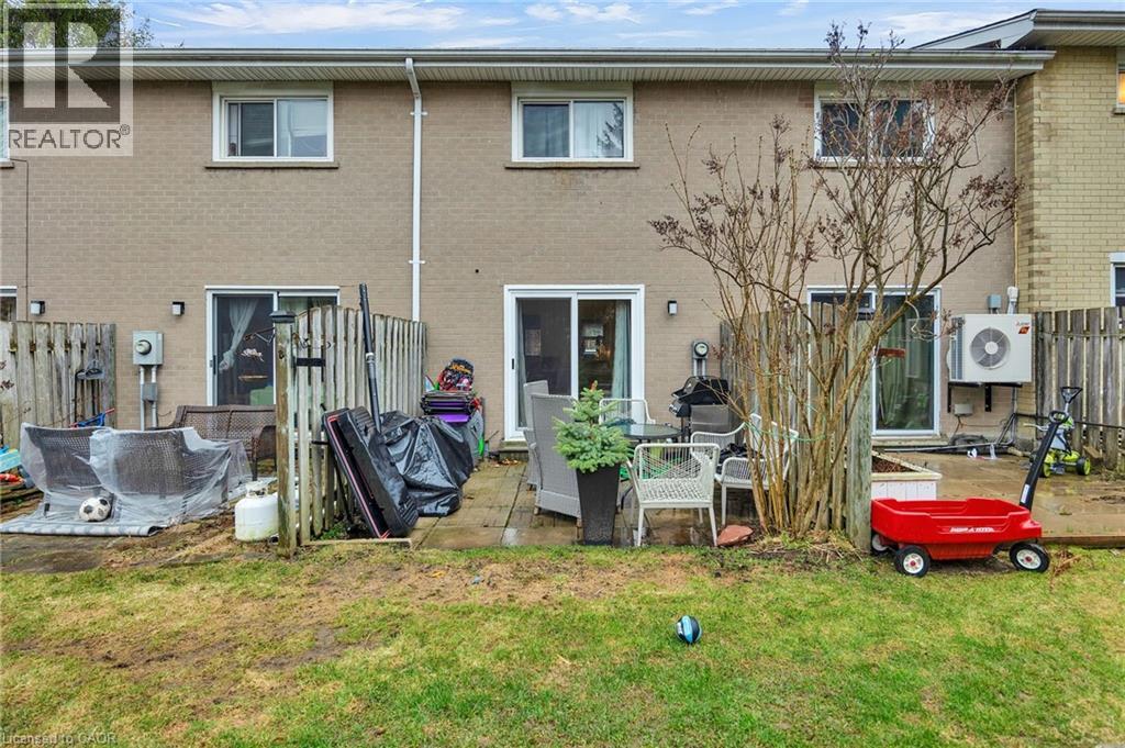 655 ALBERT Street Unit# C thumbnail 15