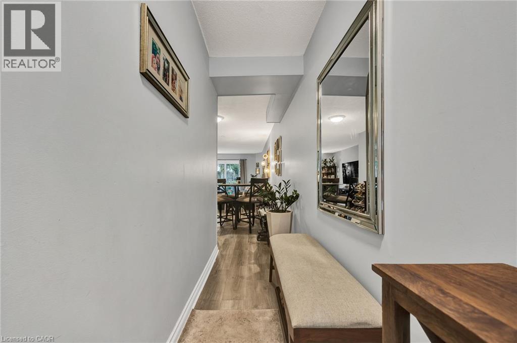 655 ALBERT Street Unit# C thumbnail 7