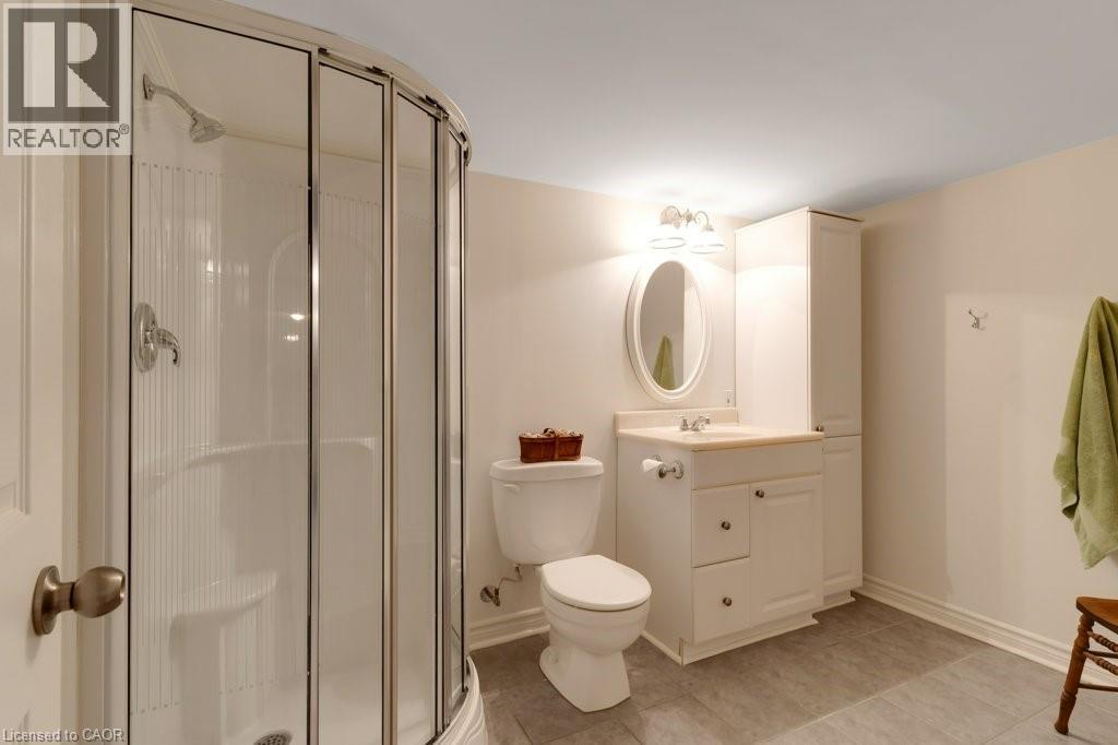 32 KINGFISHER Crescent thumbnail 36