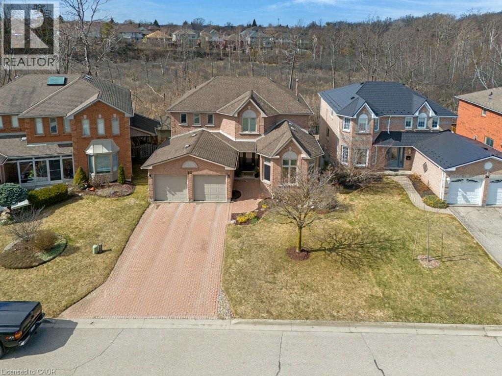 32 KINGFISHER Crescent thumbnail 39