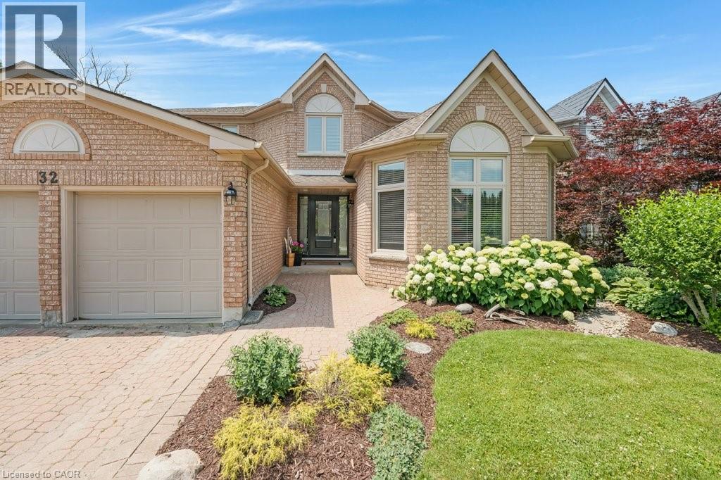 32 KINGFISHER Crescent thumbnail 44
