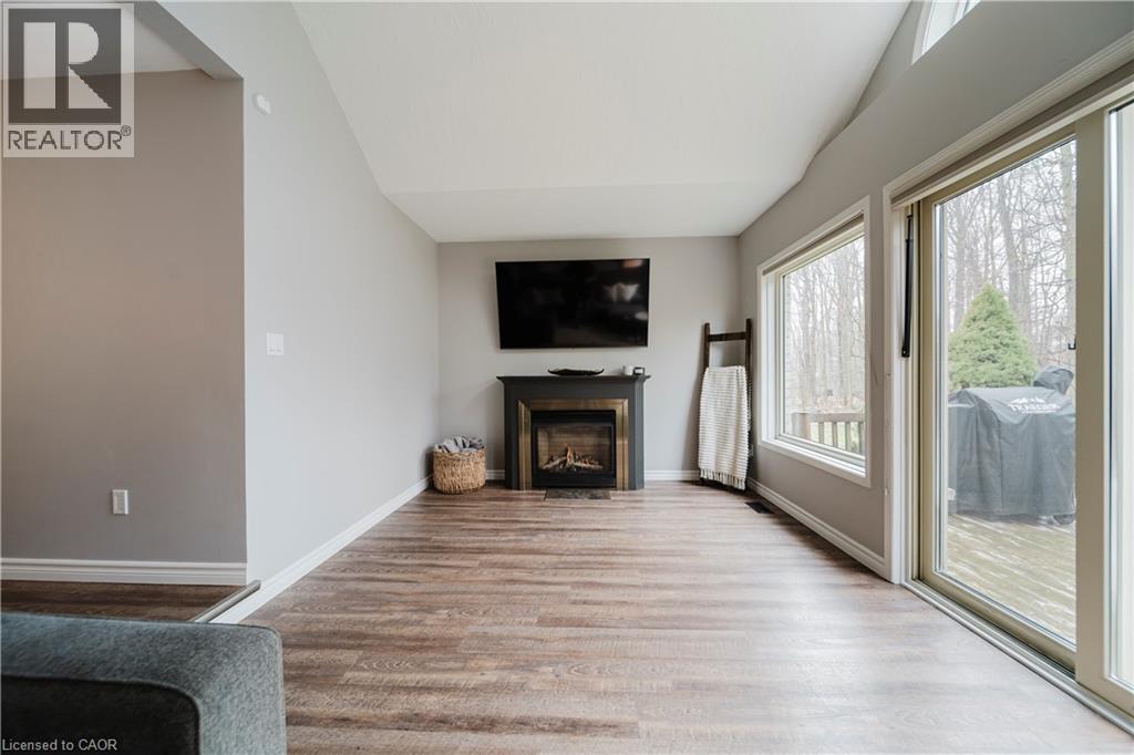 20 FORREST Avenue W Unit# 13 thumbnail 17