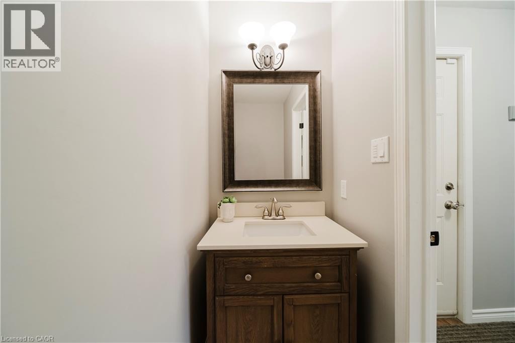 20 FORREST Avenue W Unit# 13 thumbnail 21