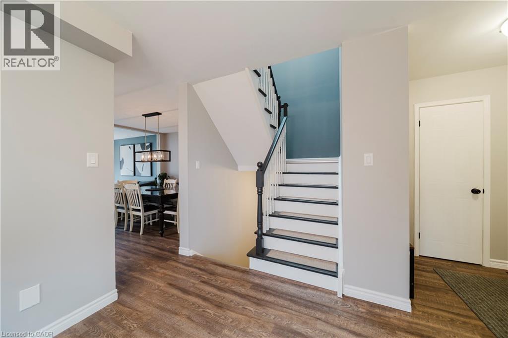 20 FORREST Avenue W Unit# 13 thumbnail 22