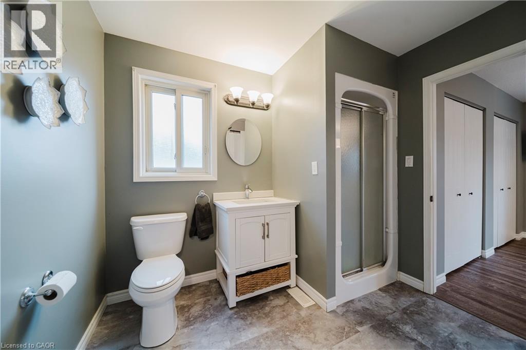 20 FORREST Avenue W Unit# 13 thumbnail 27