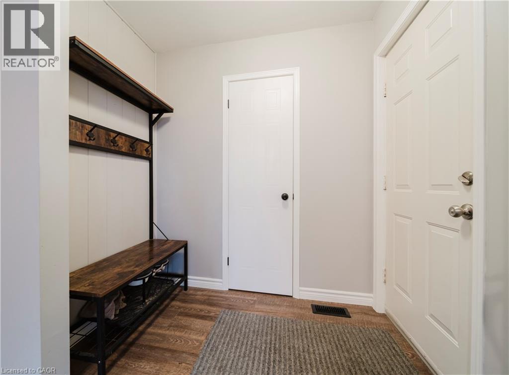 20 FORREST Avenue W Unit# 13 thumbnail 3