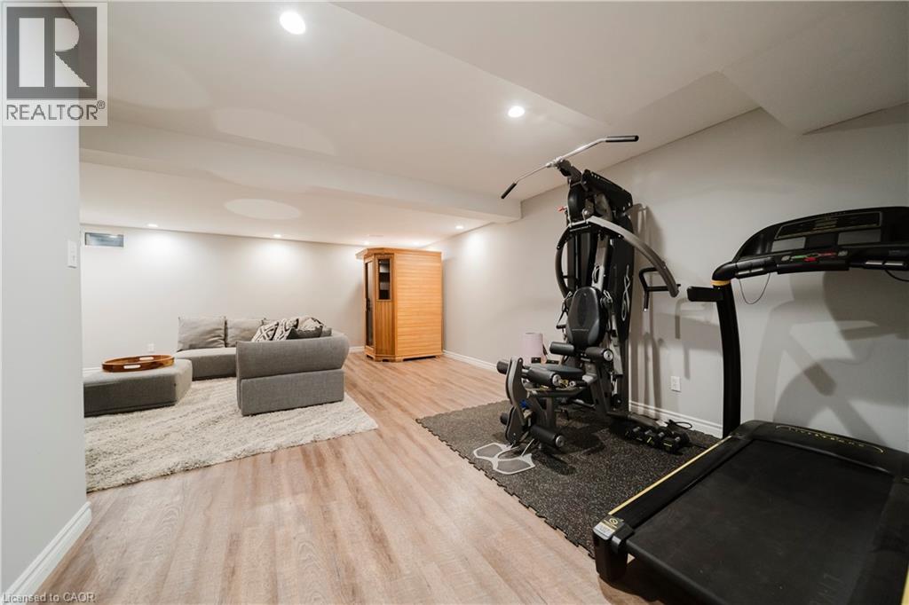 20 FORREST Avenue W Unit# 13 thumbnail 31