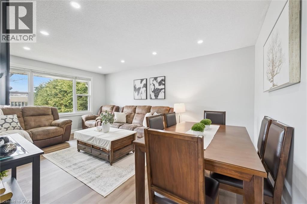 235 CEDARBRAE Avenue Unit# B thumbnail 13