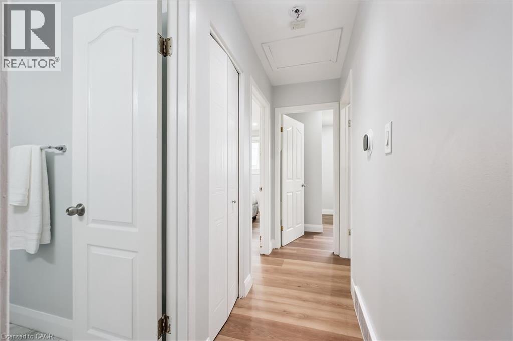 235 CEDARBRAE Avenue Unit# B thumbnail 18