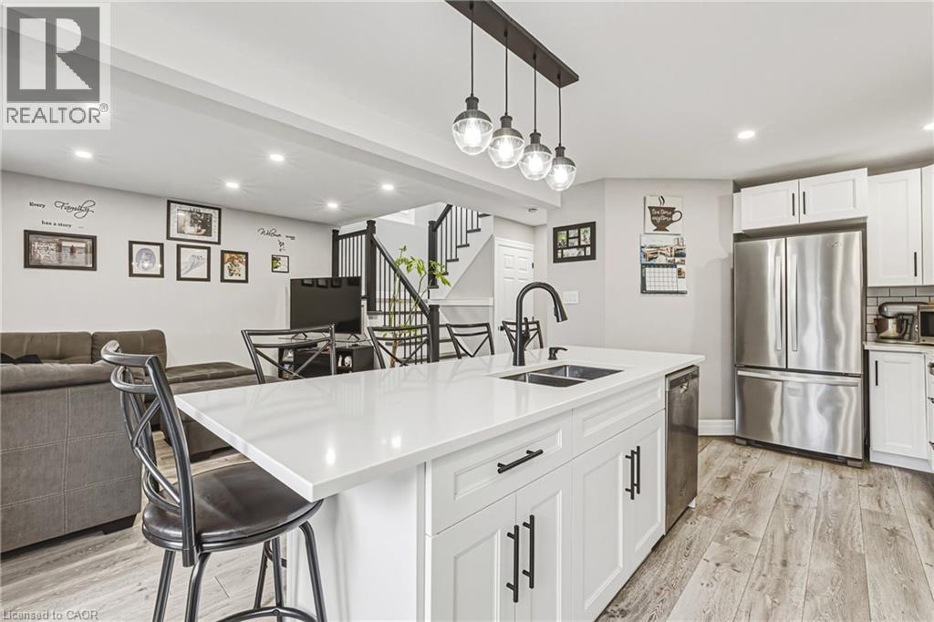 95 LIGHT Drive thumbnail 10