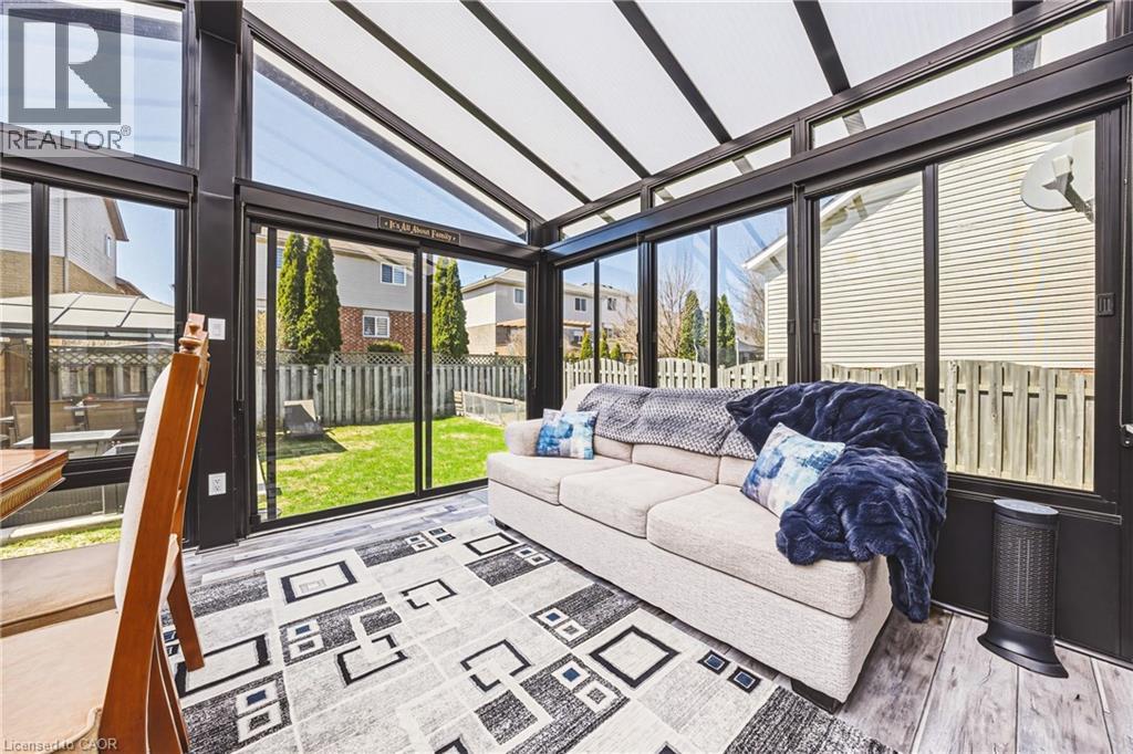 95 LIGHT Drive thumbnail 16